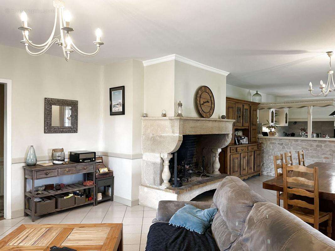 Maison à LANDERROUAT