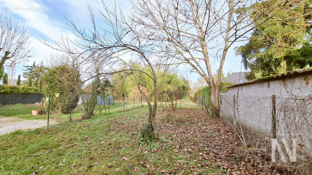Maison à SAINT-PARRES-LES-VAUDES