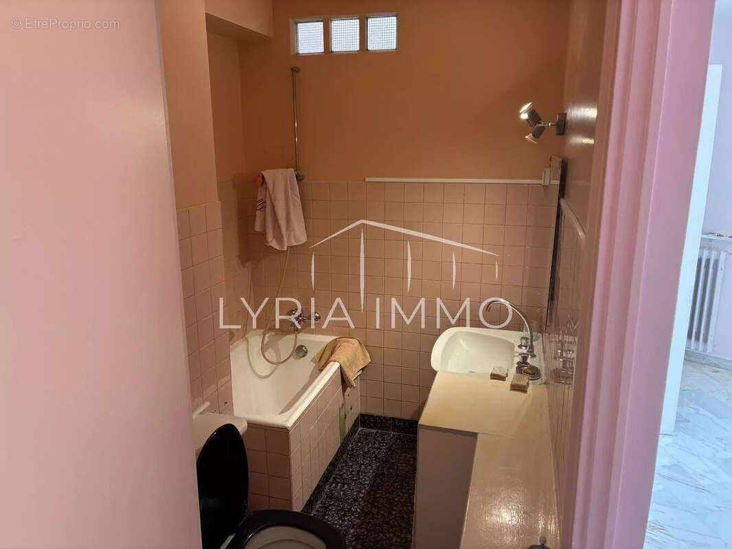 Appartement à LE CANNET