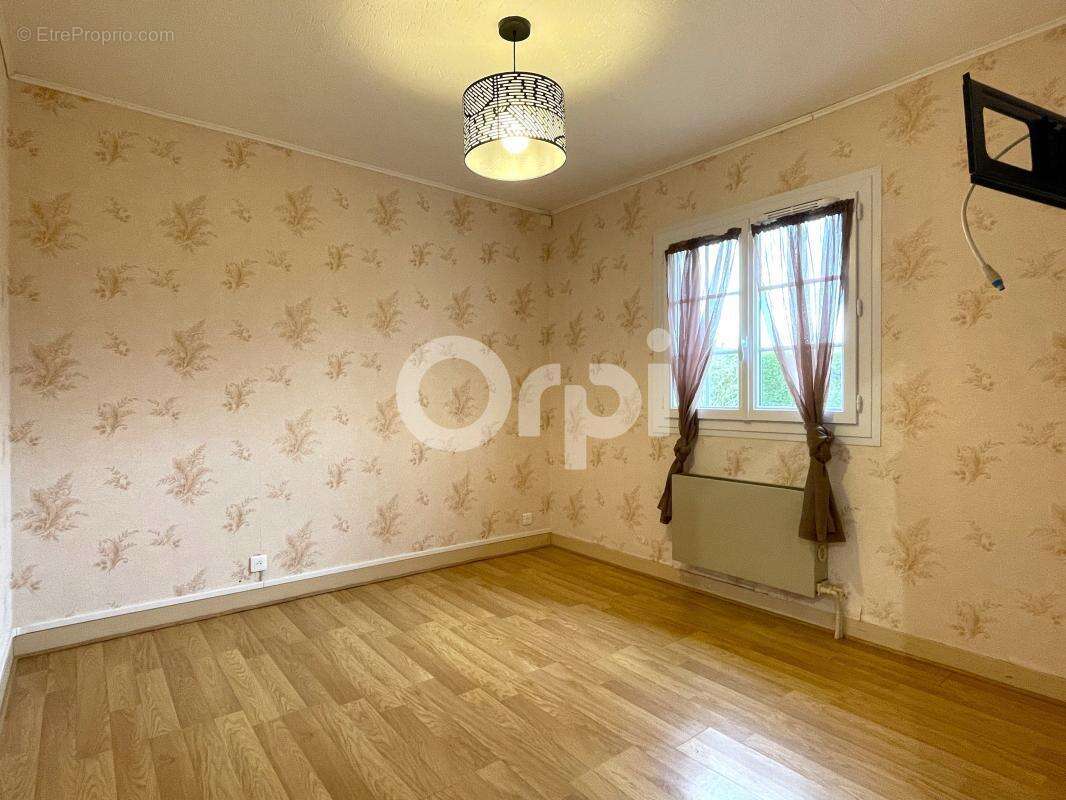 Maison à ILLIERS-L'EVEQUE