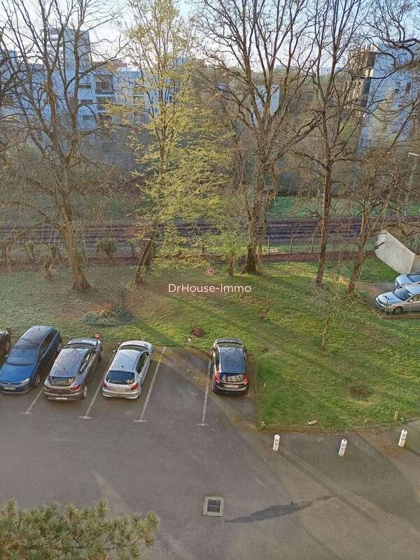 Appartement à SAINT-JACQUES-DE-LA-LANDE