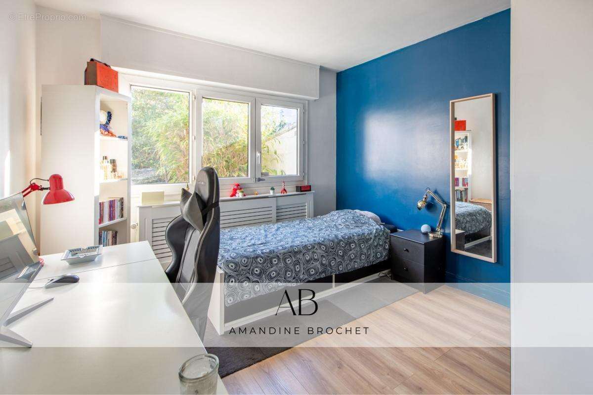 Maison à NANTERRE