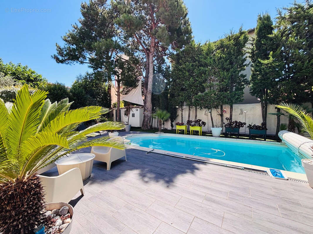 Maison à MARSEILLE-10E