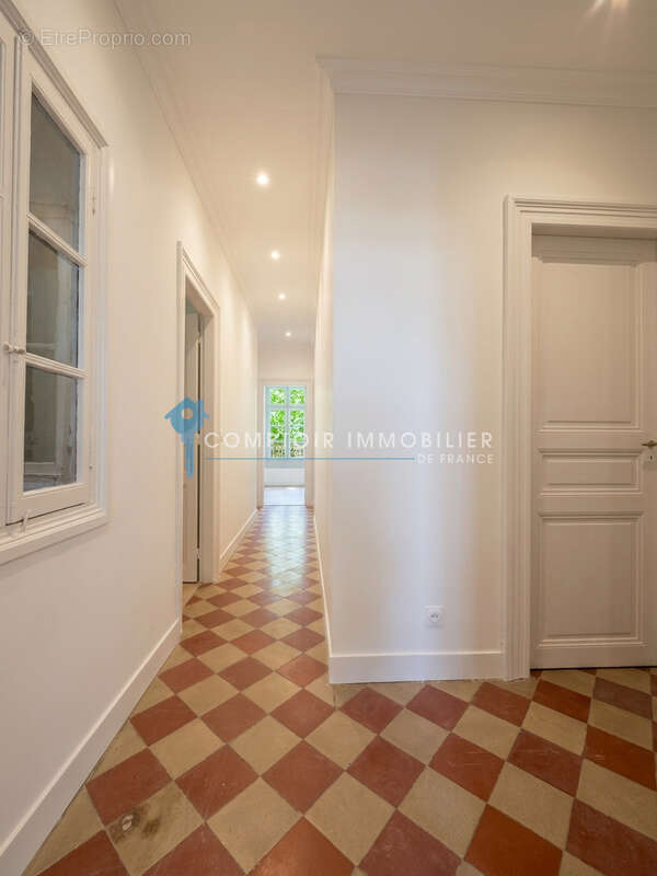 Dépt Hérault (34), à vendre MONTPELLIER Appartement T4 de 78m2 - Balcon - Local Vélo - photo 3