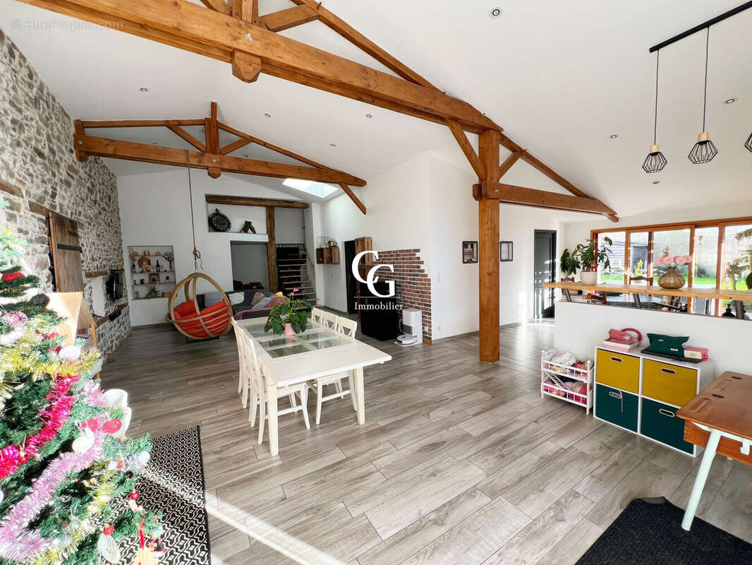 Maison à LA PLANCHE