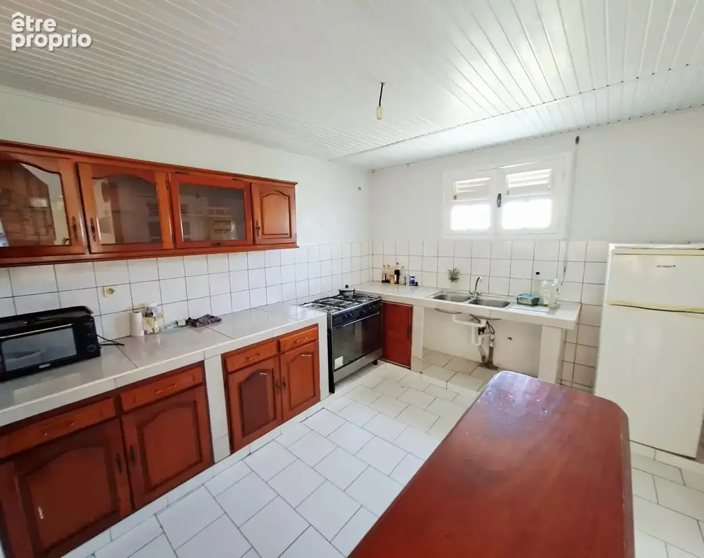 Sainte-anne :  maison t4 + t3 + t1 - photo 6