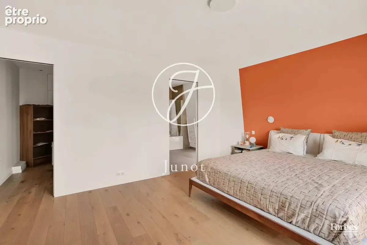 Le Vésinet - CENTRE-VILLE - Appartement - 2 chambres  - 133m². - photo 10