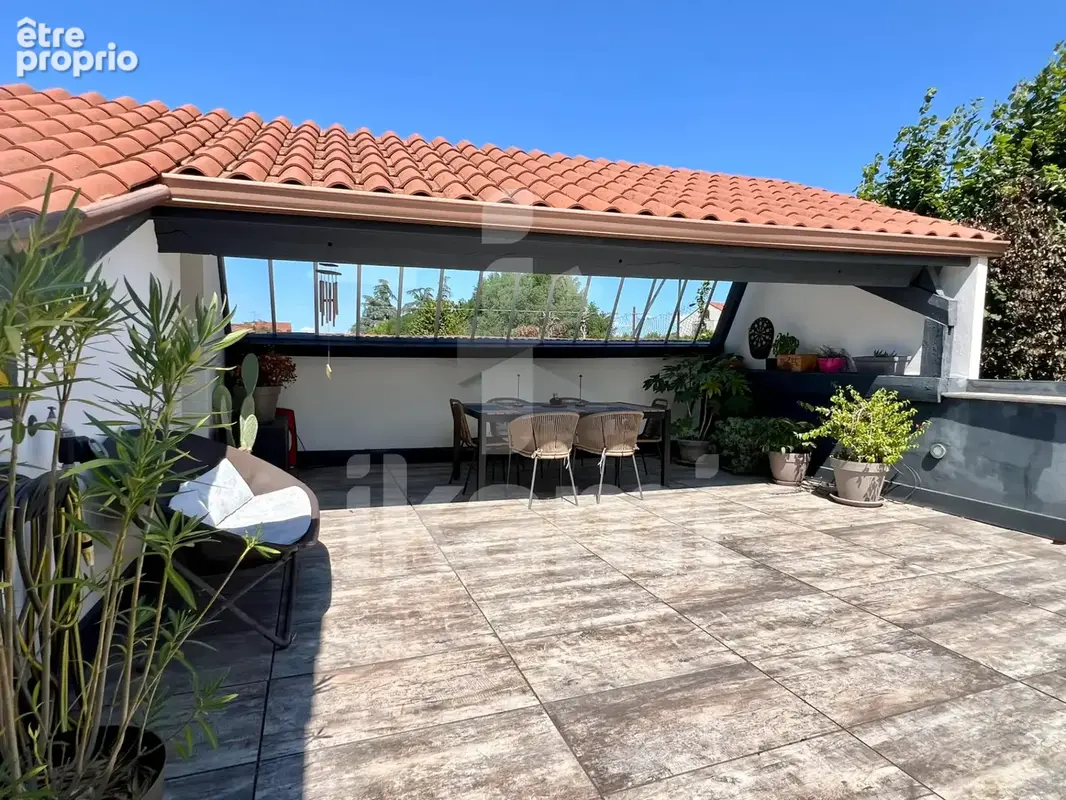 LOFT - 210 m2 - Terrasse 72 m2 - photo 16