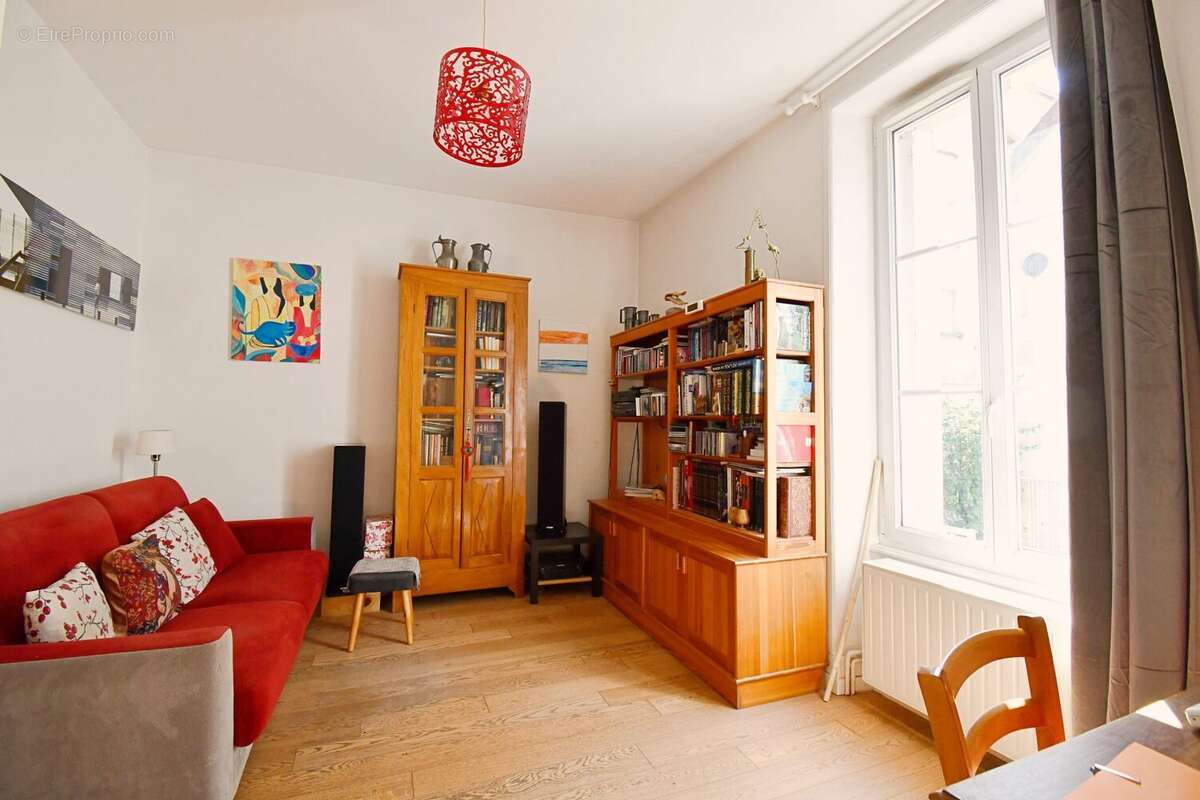 Maison à AUTUN