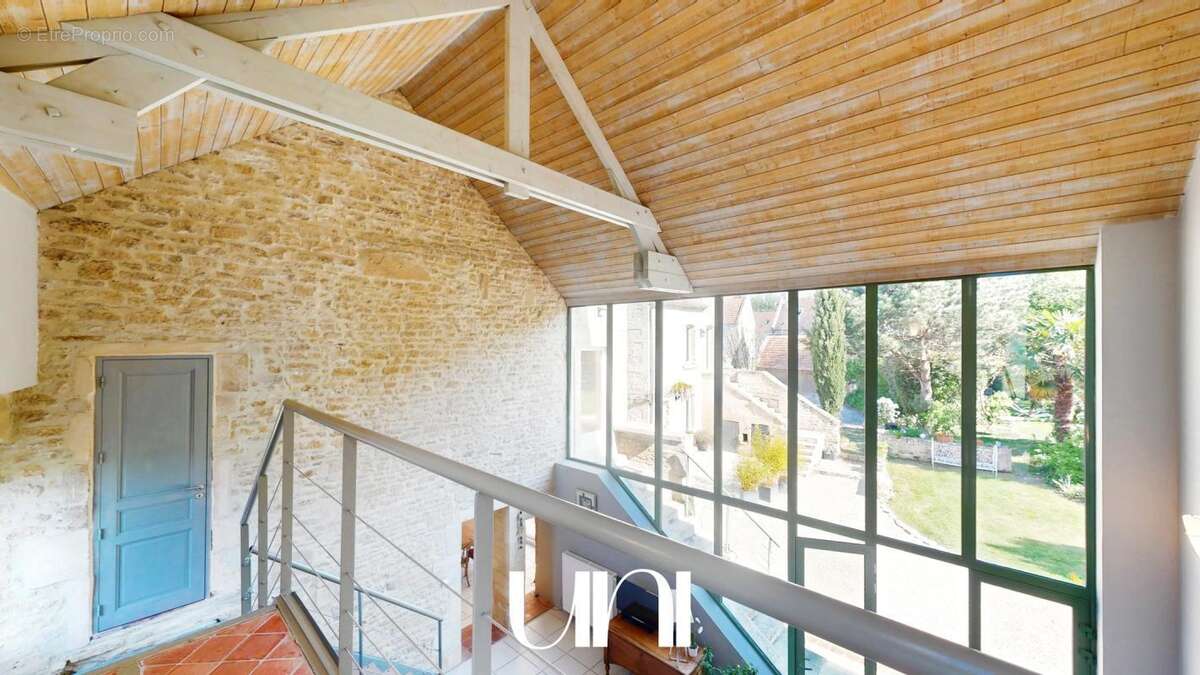 Maison à FONTAINE-HENRY