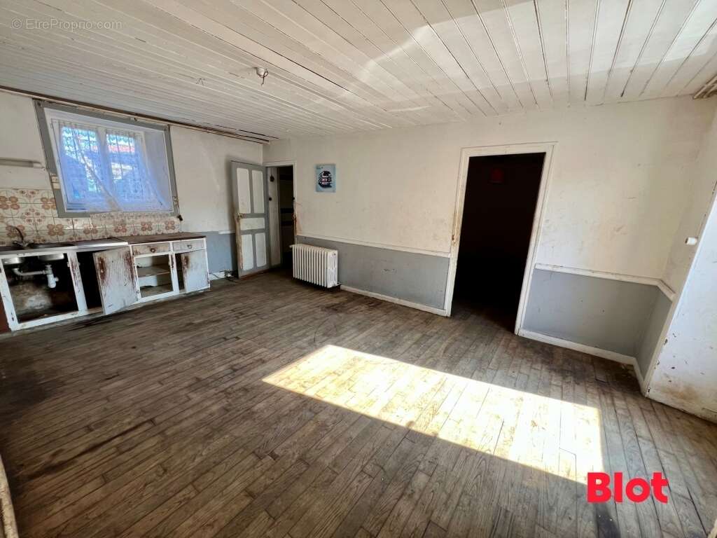 Maison à ILLIFAUT