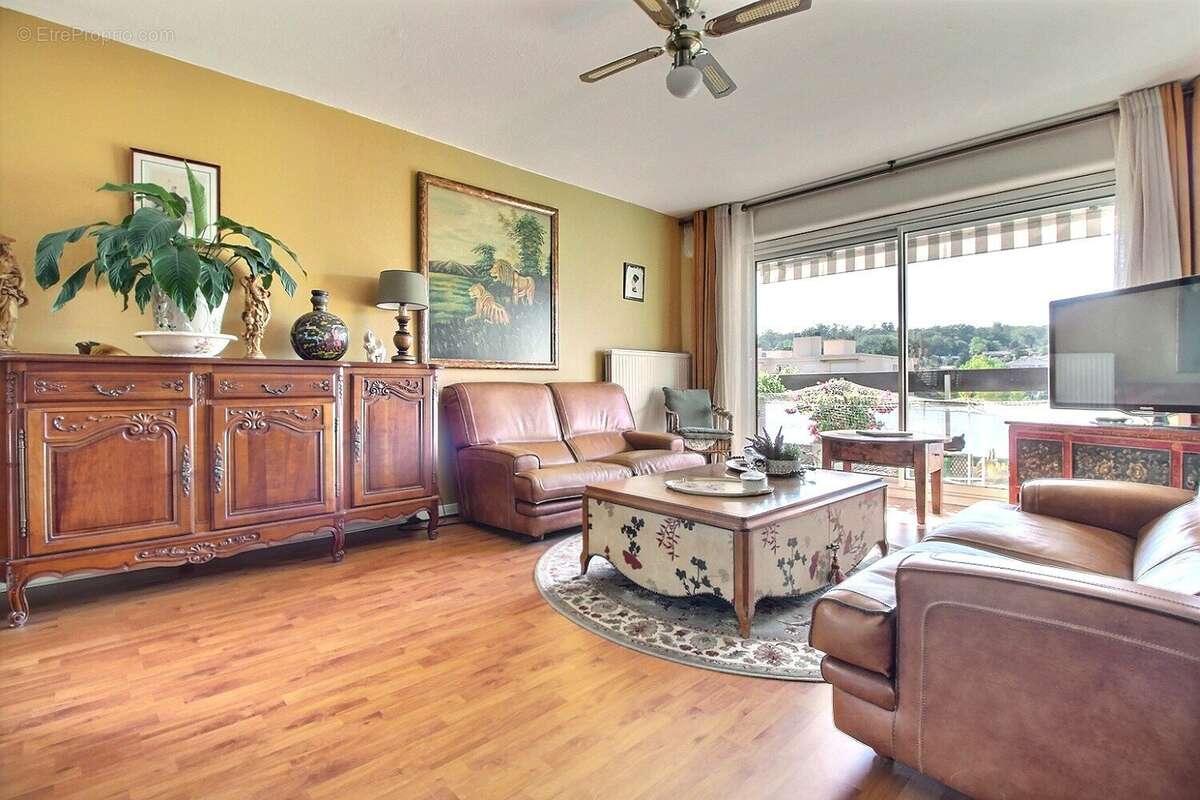 Appartement à RAMONVILLE-SAINT-AGNE