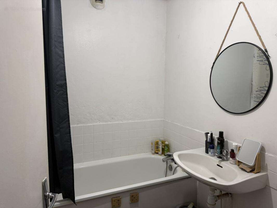 Appartement à SAINT-JEAN-DE-BRAYE