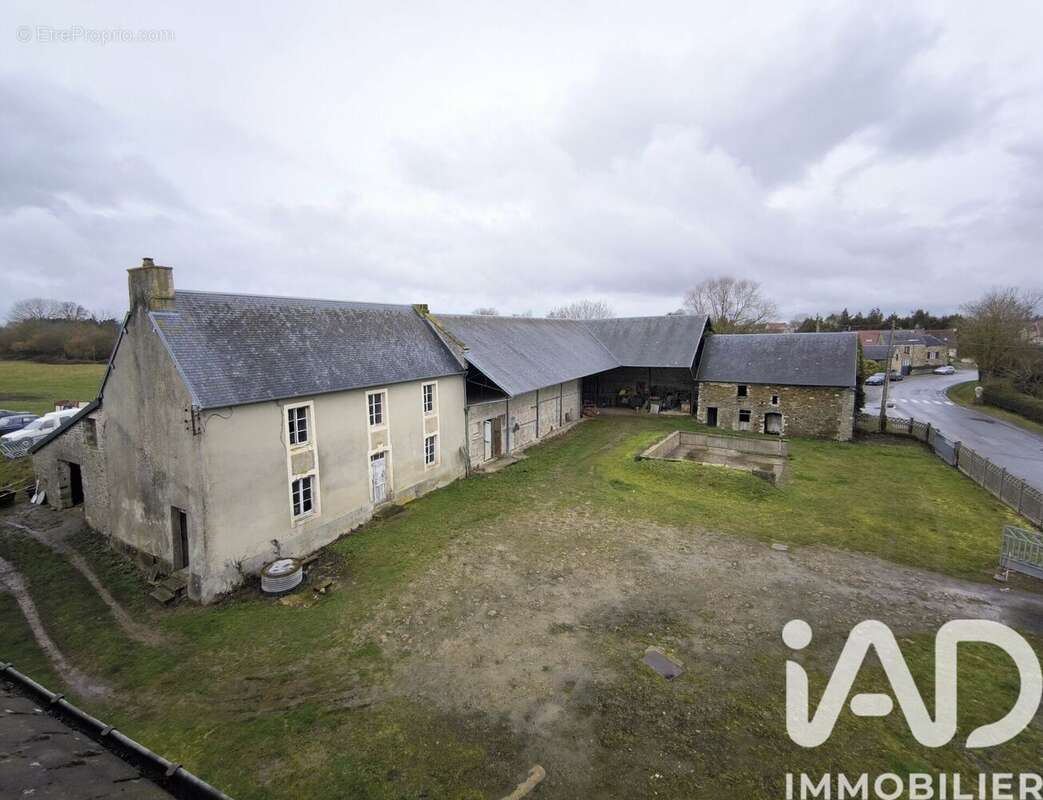 Maison 207 m² à Sallen  - photo 4