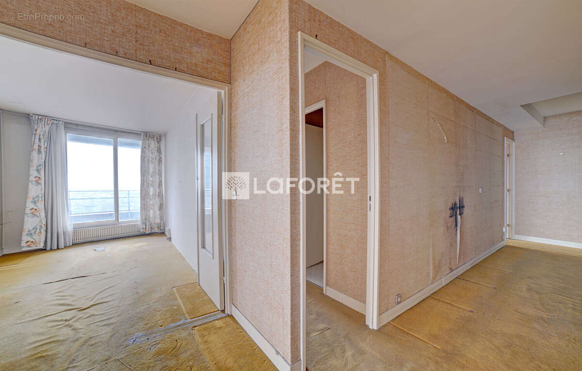 Appartement à PUTEAUX