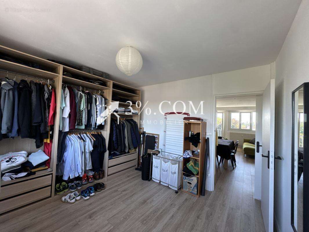 Appartement à VALENCIENNES