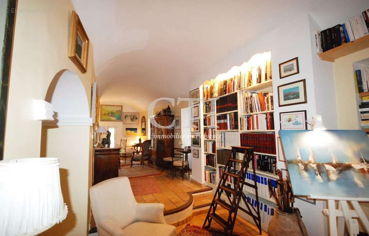 Maison à VAISON-LA-ROMAINE