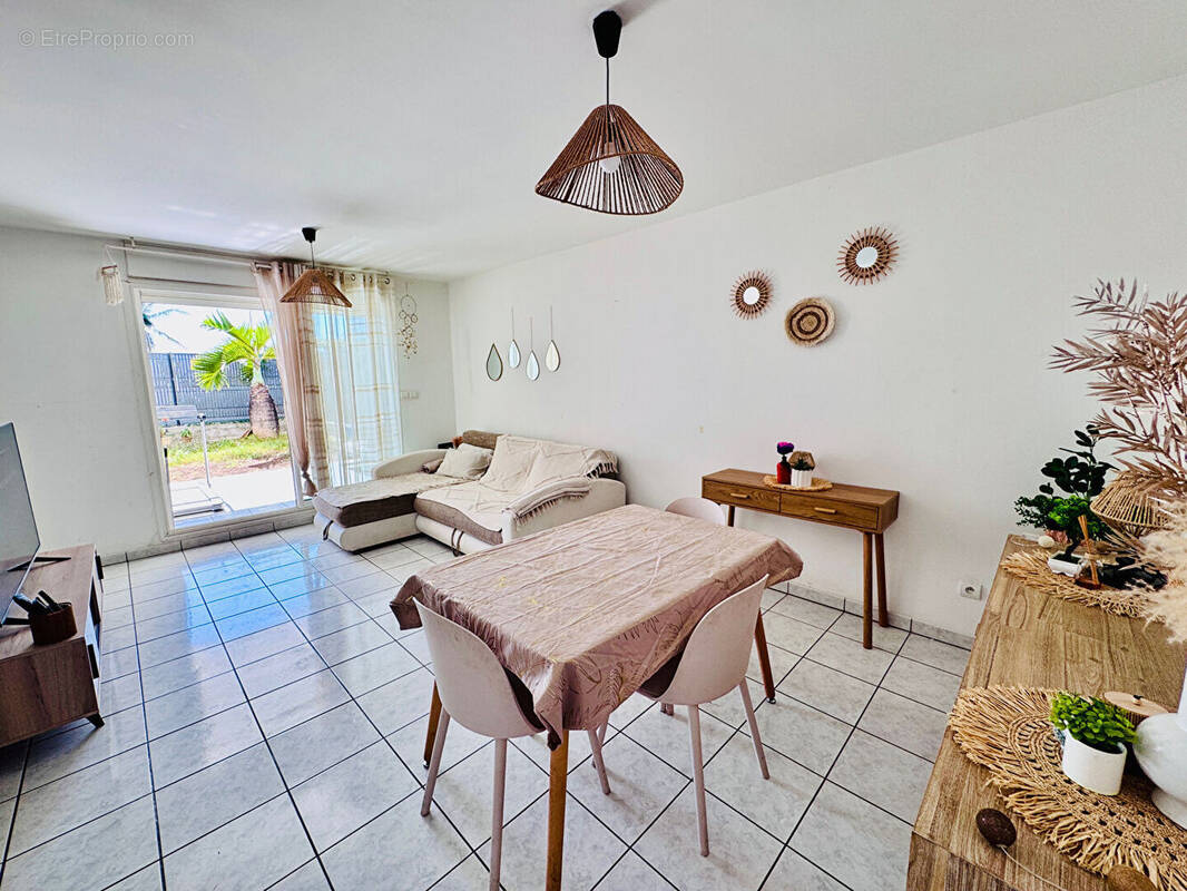 Appartement à SAINT-DENIS