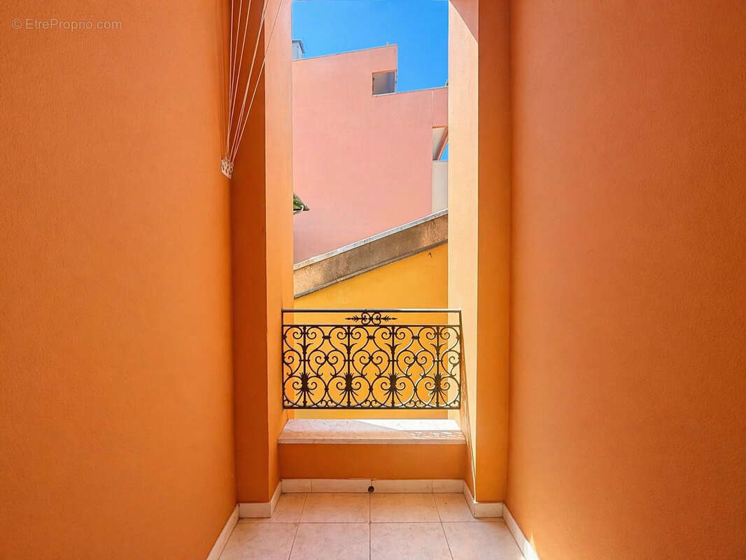 Appartement à MENTON
