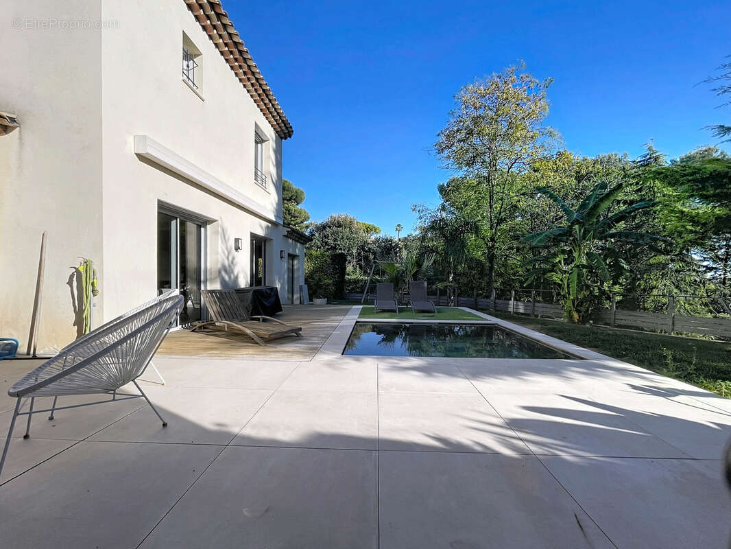 Maison à ANTIBES