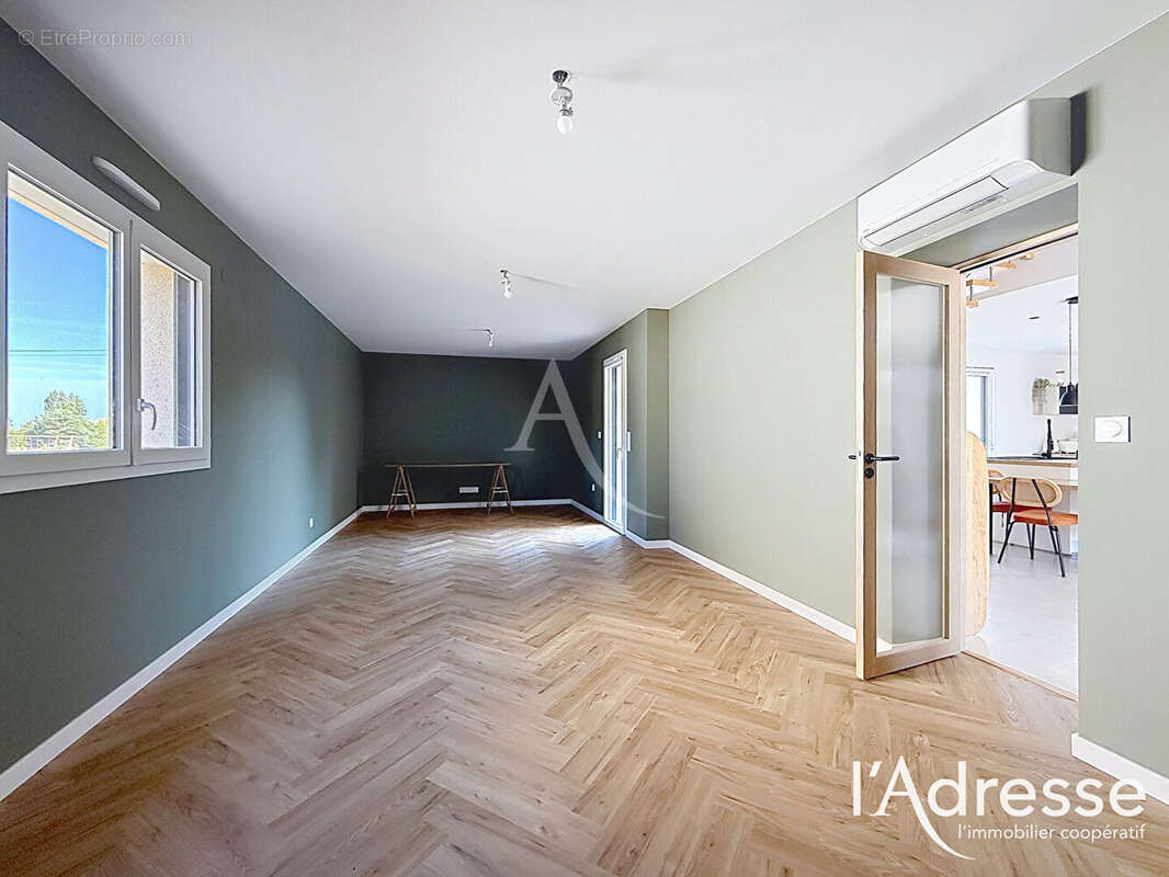 Maison 2017, 4 chambres et grand jardin à Vallères - photo 7