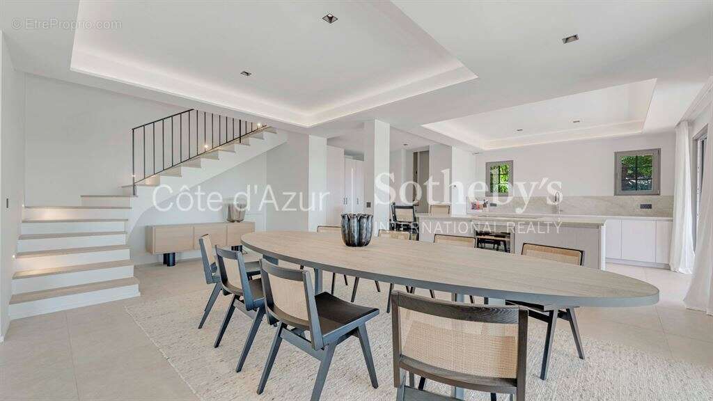 Bastide provençale contemporaine avec vue dégagée à pied du village de Gassin, piscine et studio - photo 11