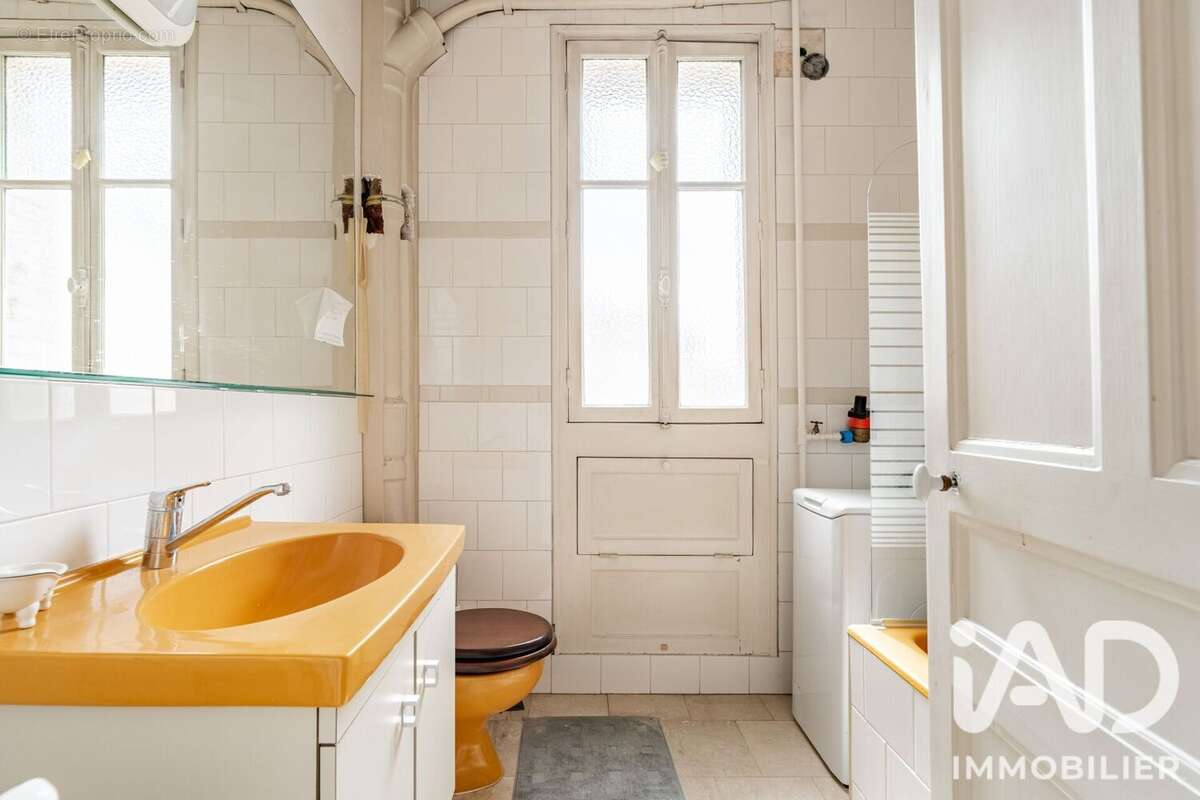 Photo 7 - Appartement à LA GARENNE-COLOMBES