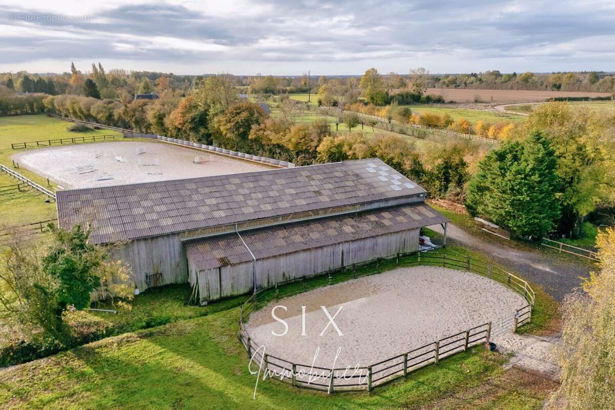 Maison à PONT-L'EVEQUE