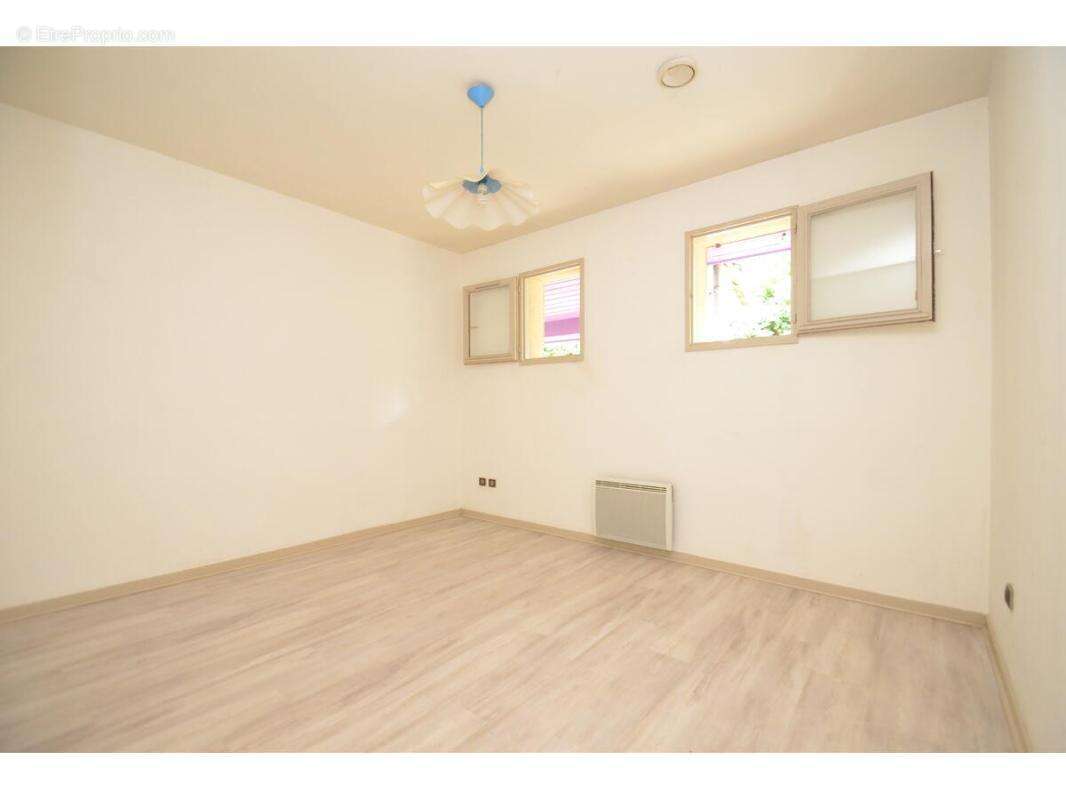 Maison à VILLENAVE-D'ORNON