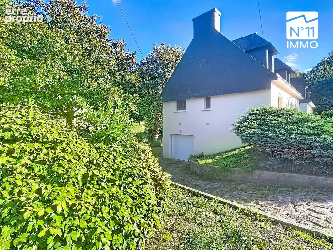 LOCHRIST - Maison 5 pièces sur sous-sol - 101 m2 - Jardin - photo 3