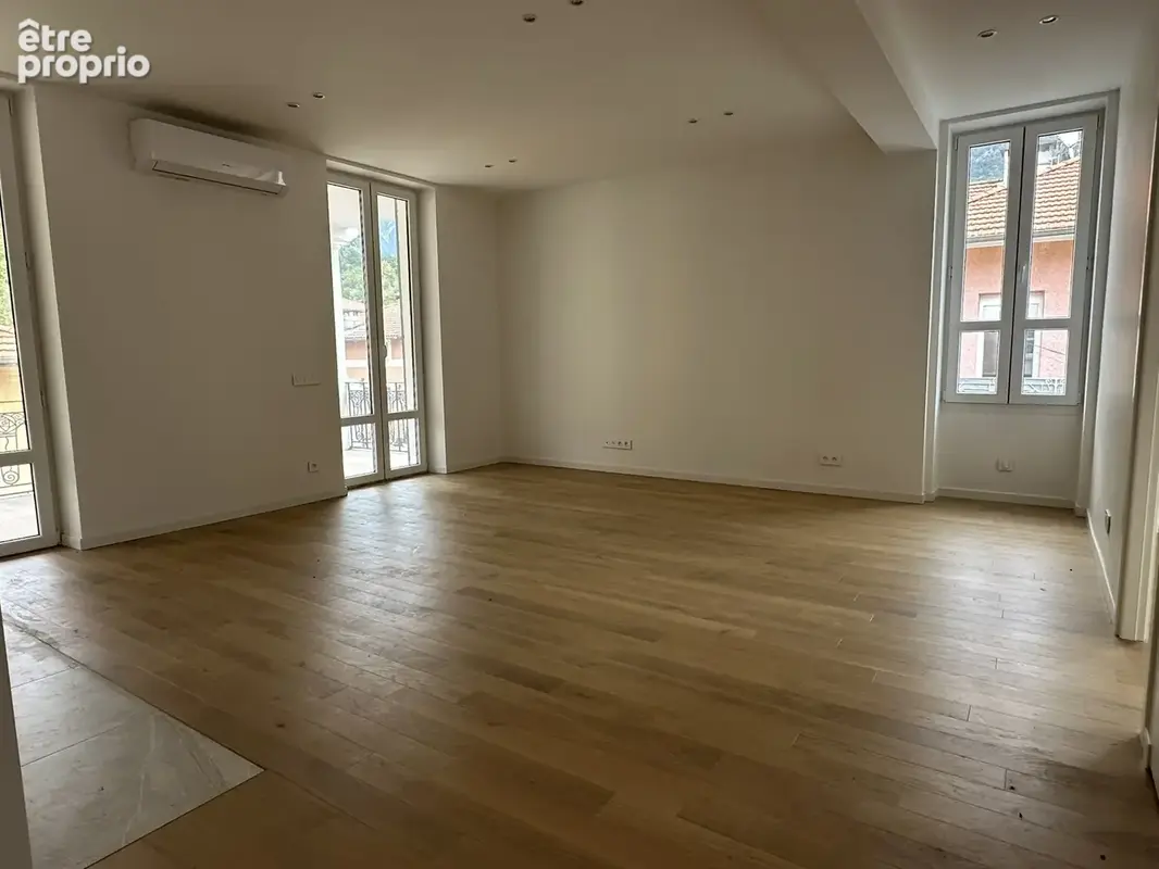 Magnifique appartement rénové avec terrasse et grenier - photo 5
