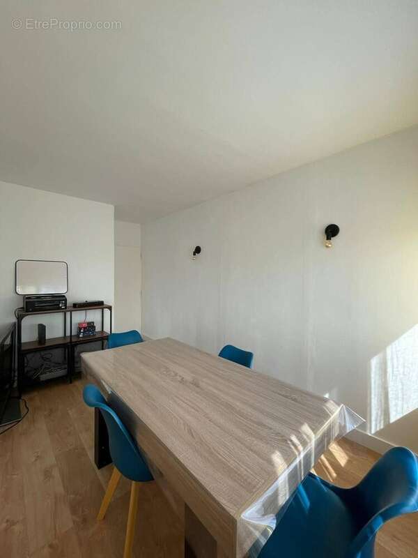 Appartement à DEVILLE-LES-ROUEN