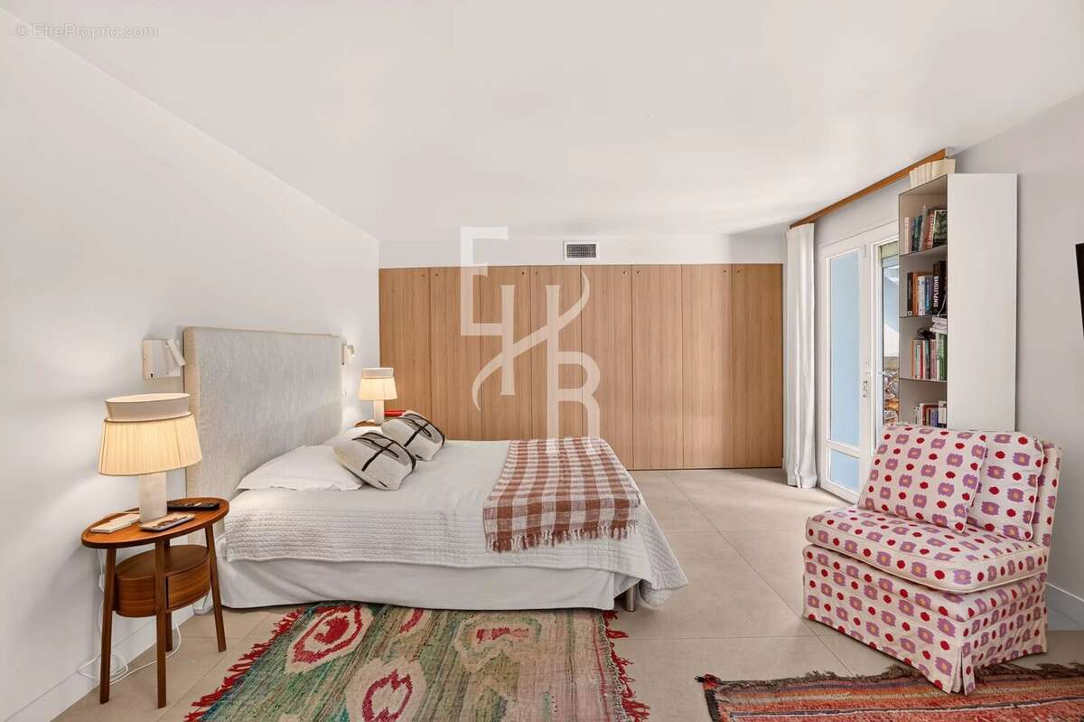 Maison à CANNES