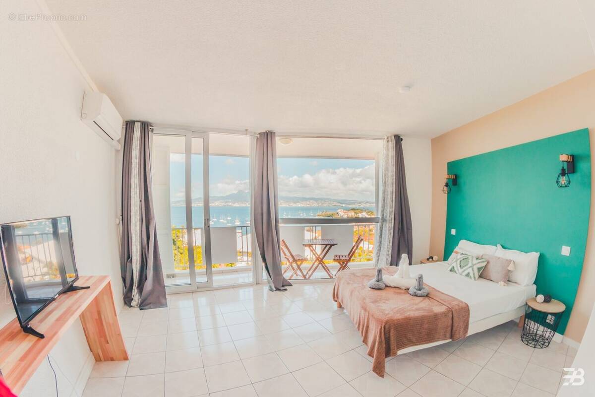 Appartement à LES TROIS-ILETS