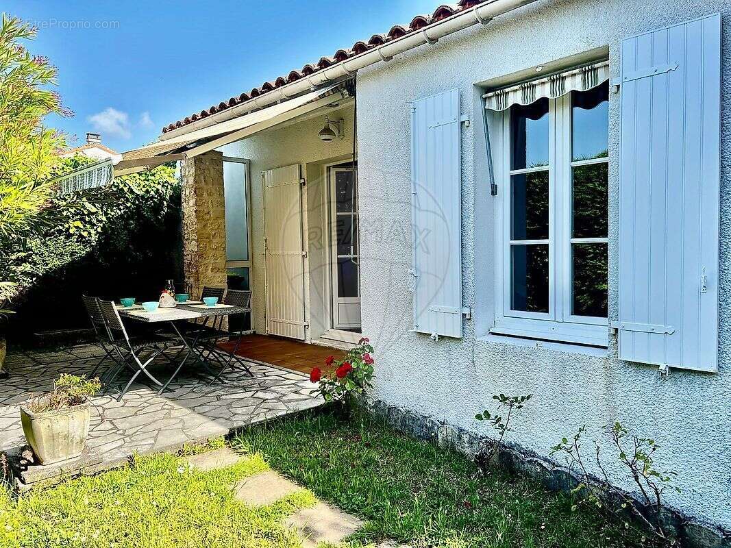 Maison à SAINT-PALAIS-SUR-MER