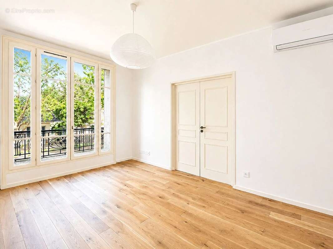 Appartement à LE VESINET