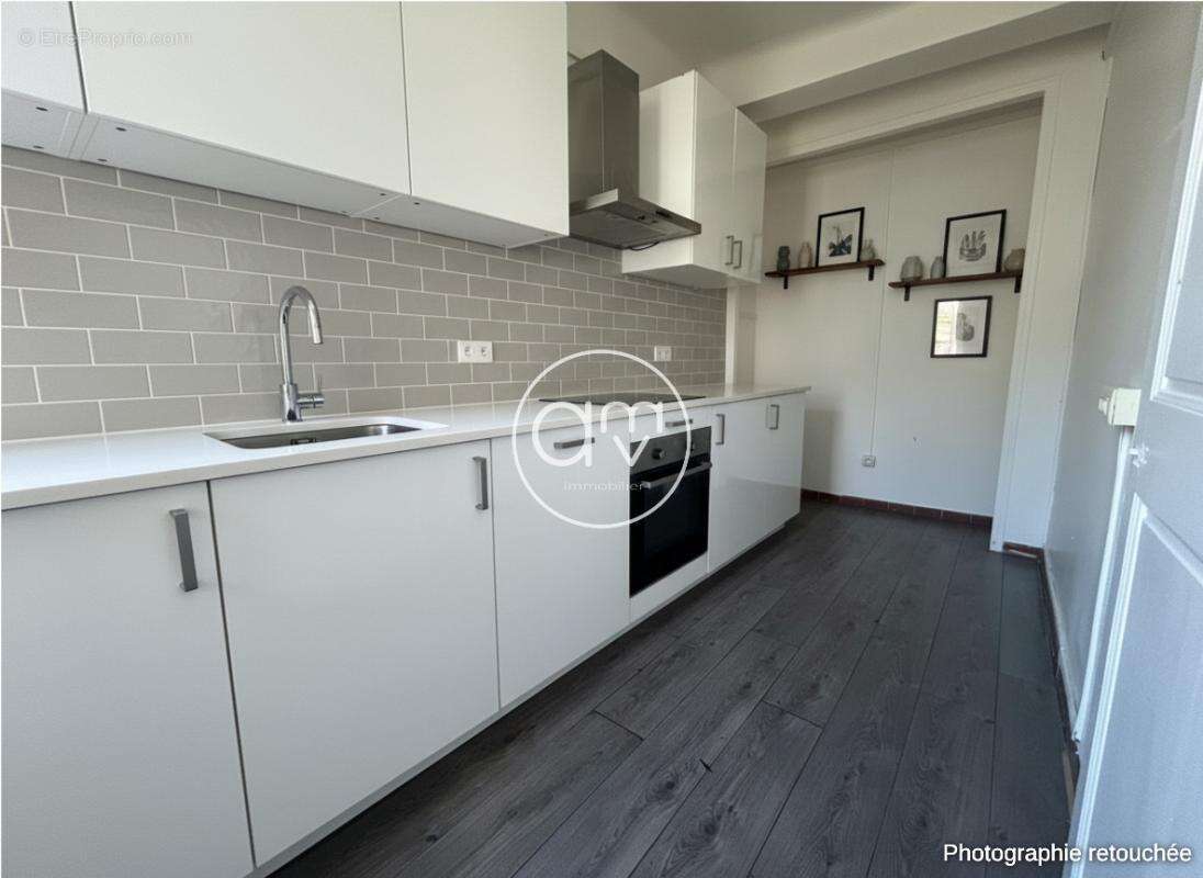 Appartement à CUERS