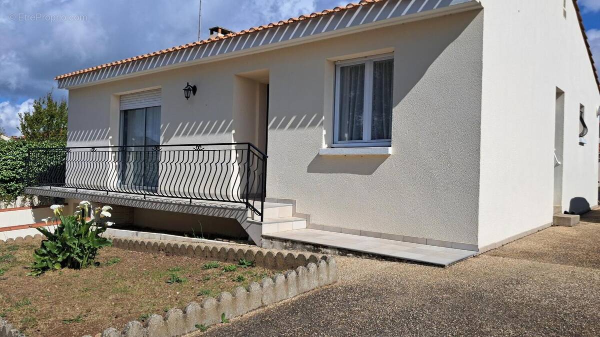 Photo 1 - Maison à TALMONT-SAINT-HILAIRE