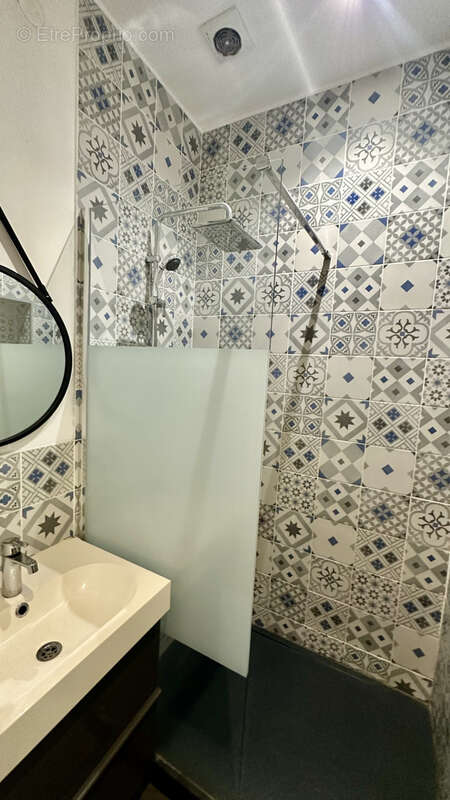 Appartement à MARSEILLE-2E