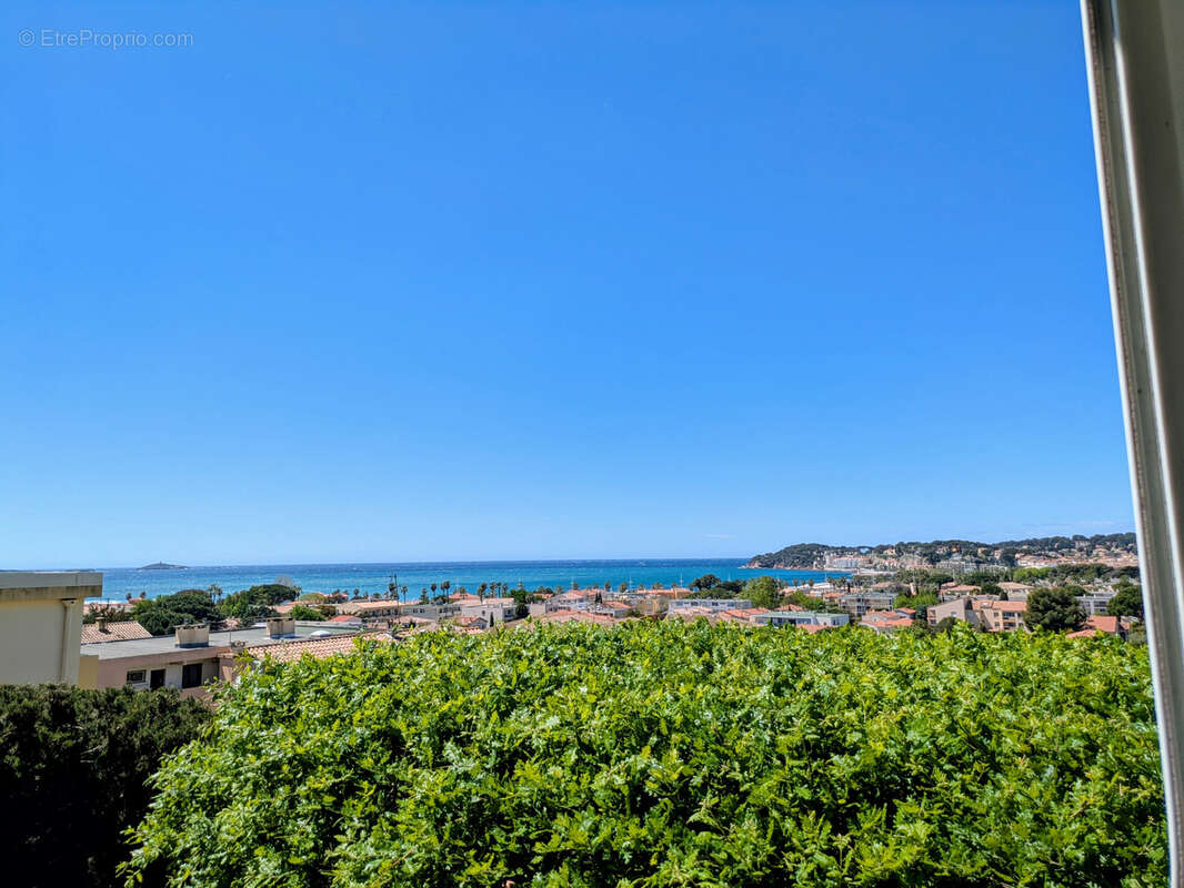 Appartement à SIX-FOURS-LES-PLAGES