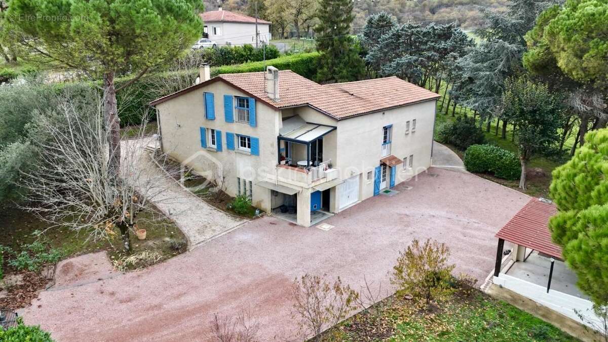 vie à la campange à 45min de Toulouse, 217m²,Piscine récente, 5ch , terrain clos arbore - photo 2