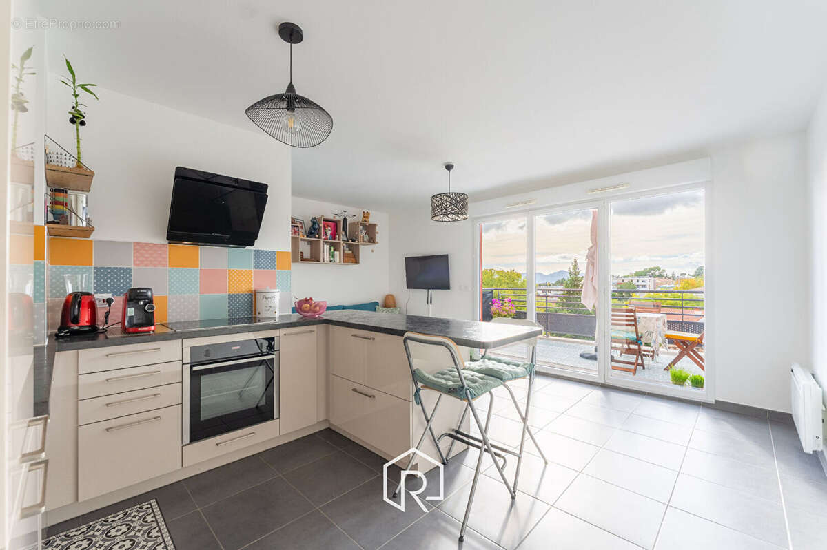 Appartement à MARSEILLE-12E