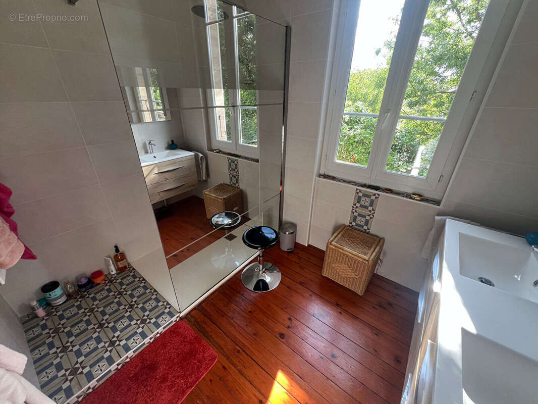 Maison à GRATENTOUR