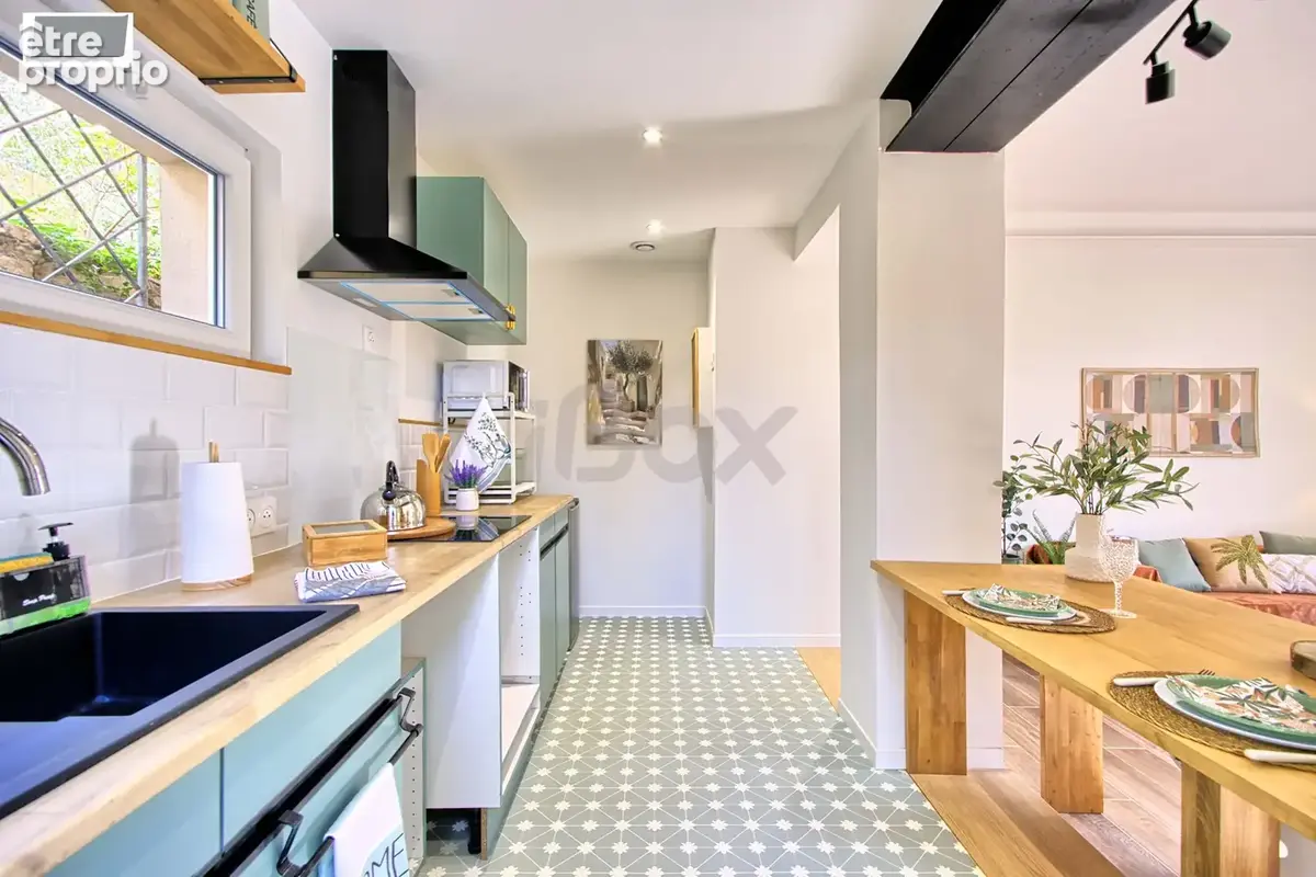 Le Revest les Eaux Villa T4 vue dégagée - photo 15