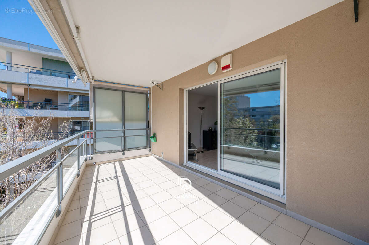 Appartement à MARSEILLE-9E