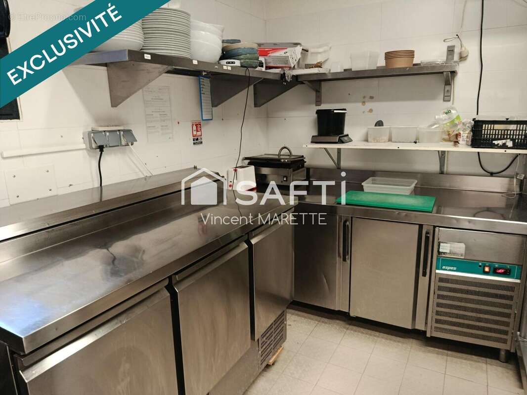 Photo 9 - Commerce à SAINT-CEZAIRE-SUR-SIAGNE