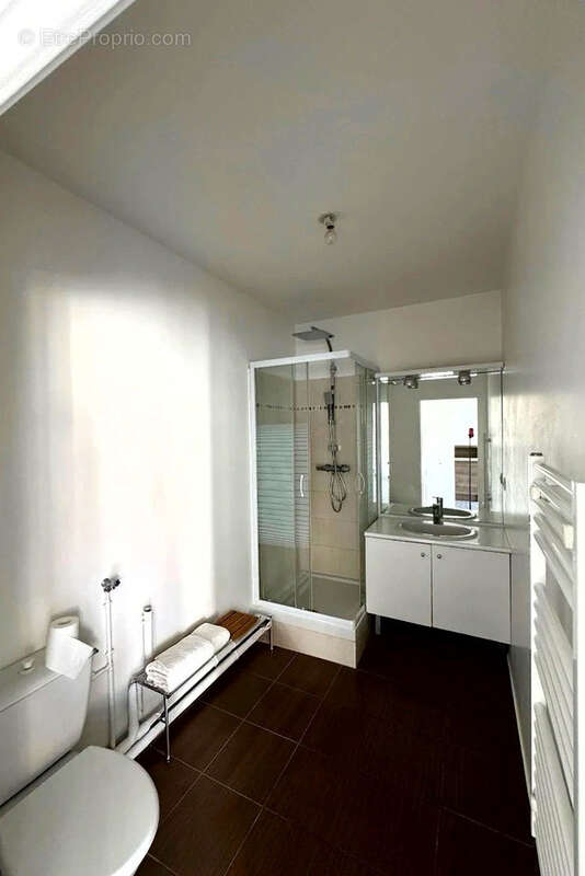 Appartement à LE PLESSIS-ROBINSON