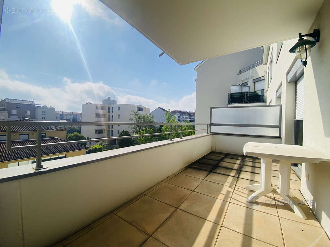 Appartement à VILLEURBANNE