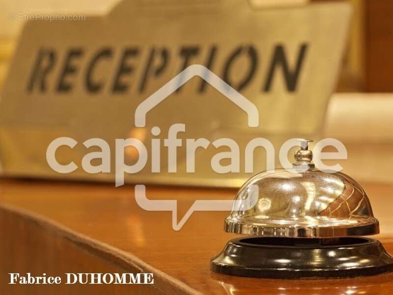 Commerce à LE BUGUE