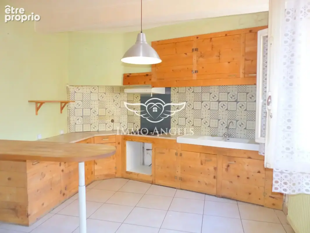 Maison 5 pièces 140 m² à vendre à Saint-Laurent-D'aigouze (30220) - photo 4